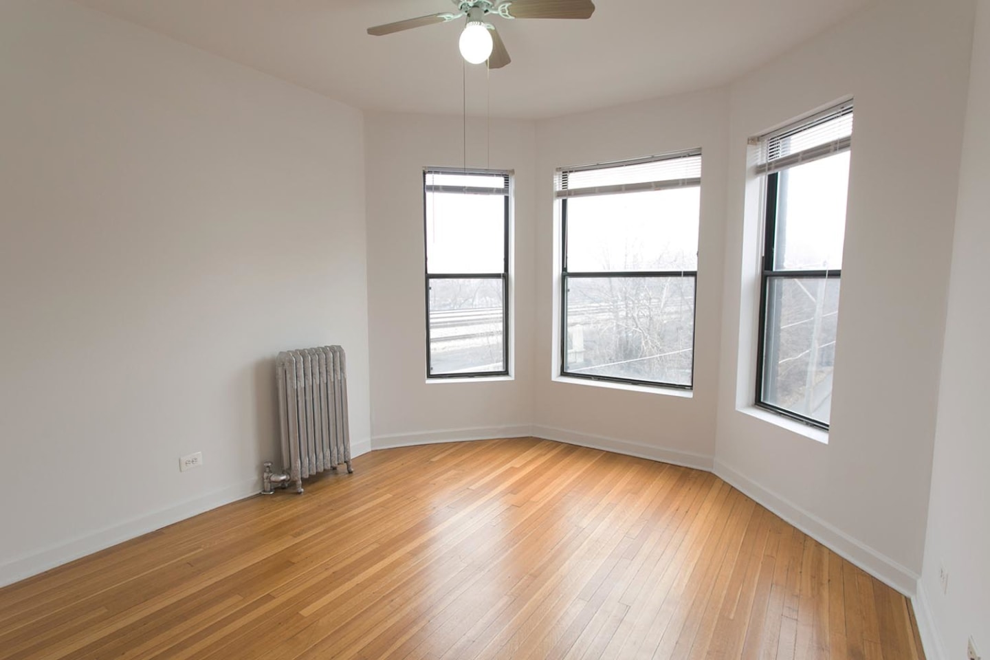 5500 S. Cornell Avenue Image 28