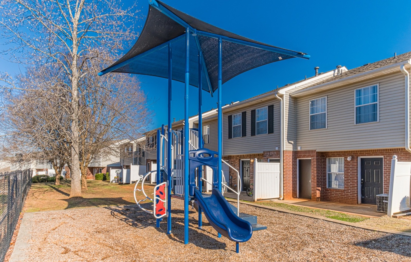 Affordable Housing - Groves of Lawrenceville Image 9