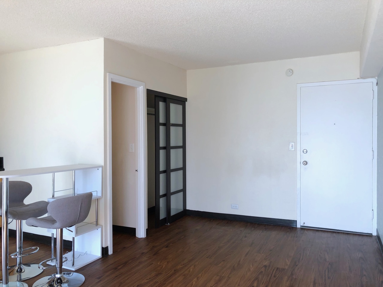 Kewalo Apartments Image 14