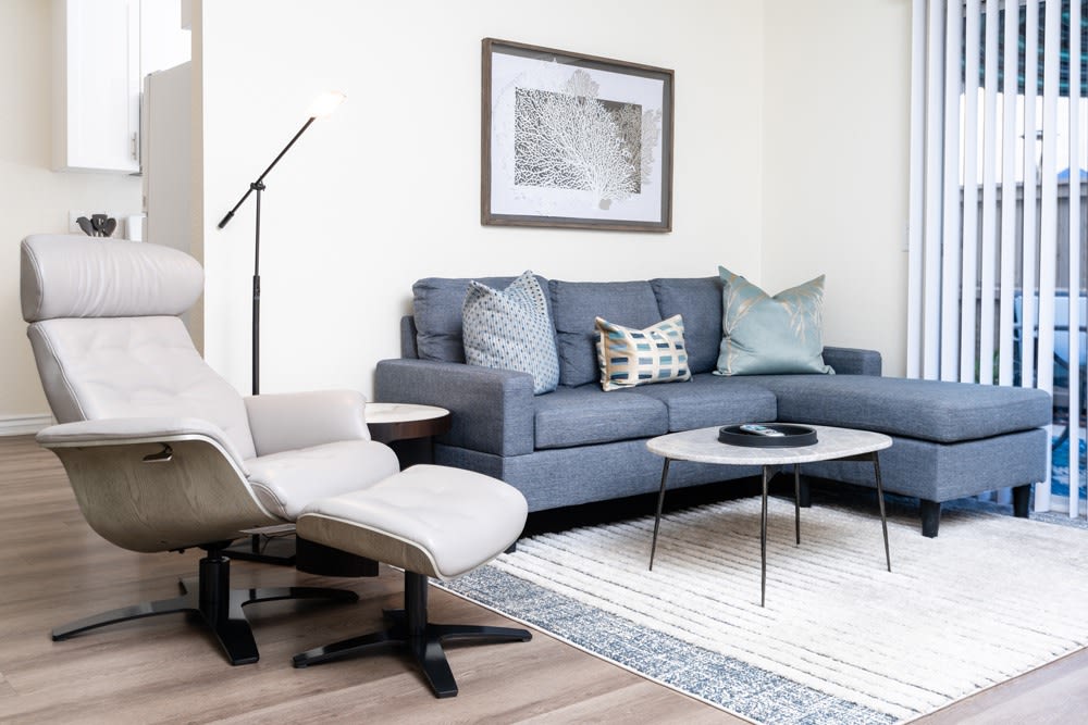 Sunstone Place Image 3