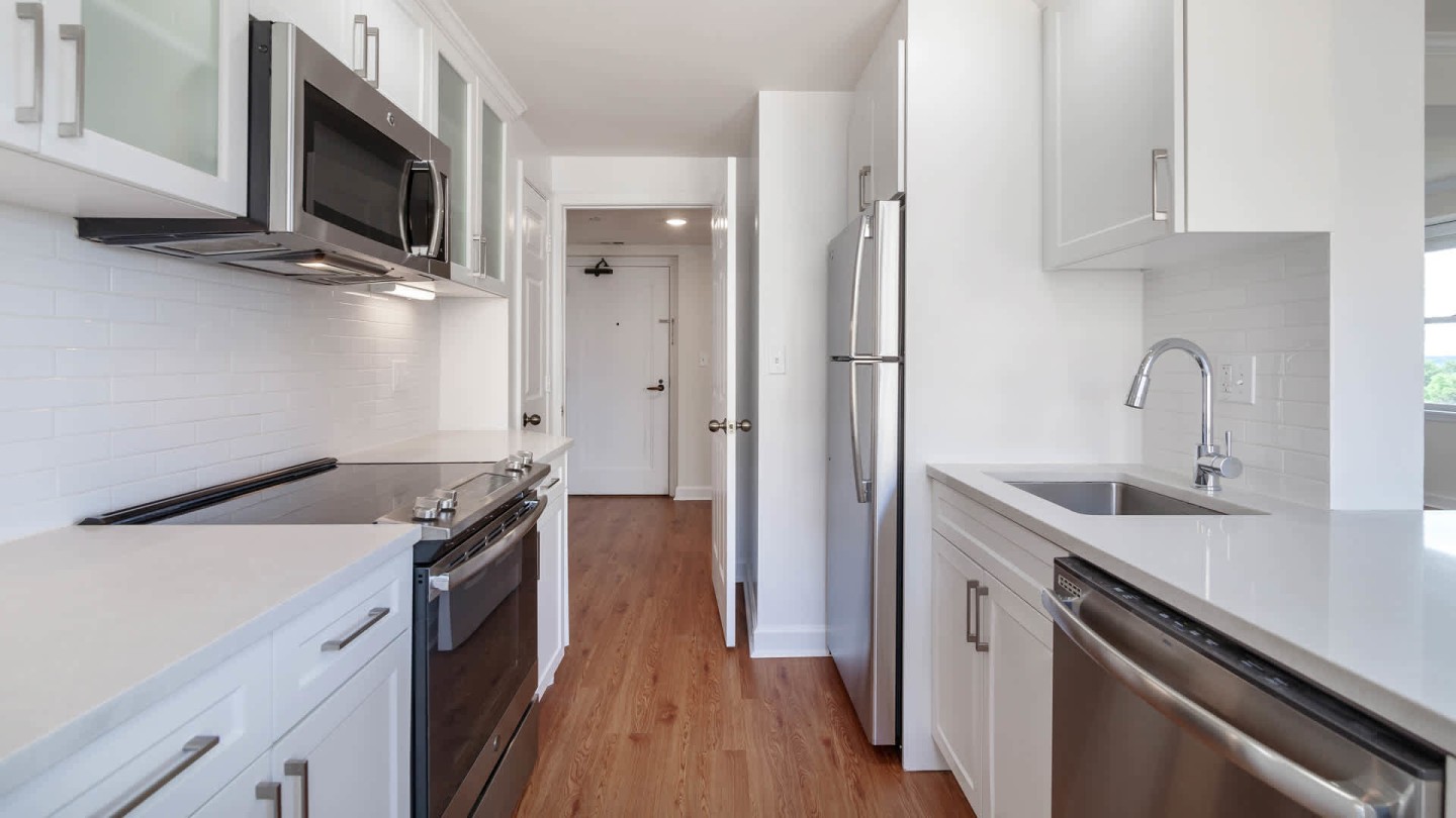 Alban Towers Image 45
