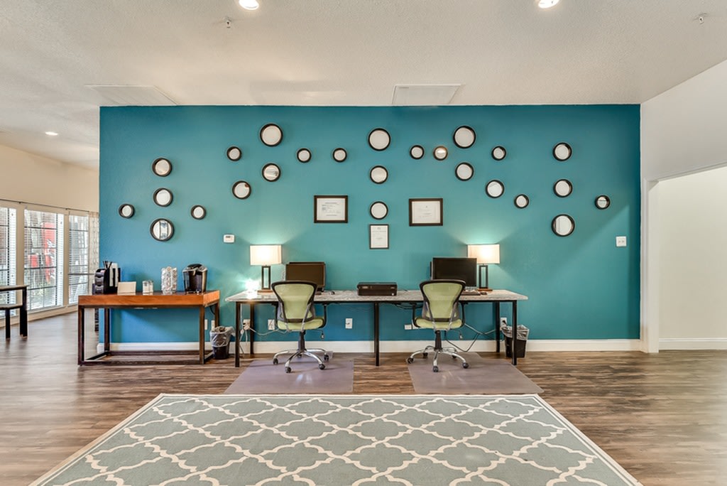 Luna Apartments Image 8