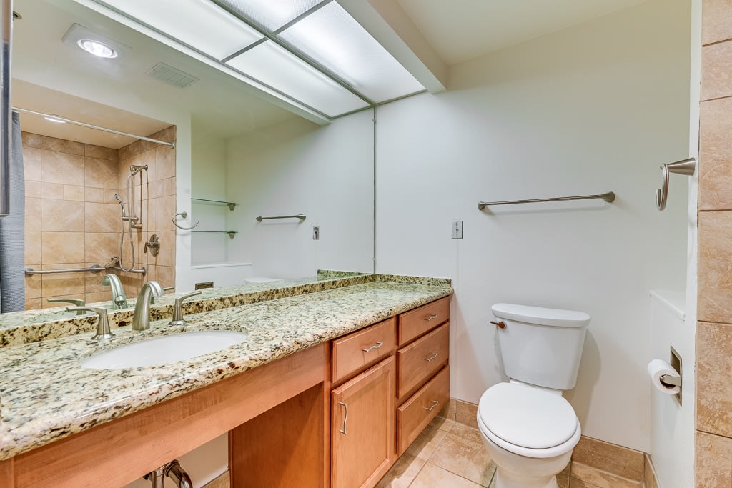 Senior Housing - Legacy Hills at Poway Image 18
