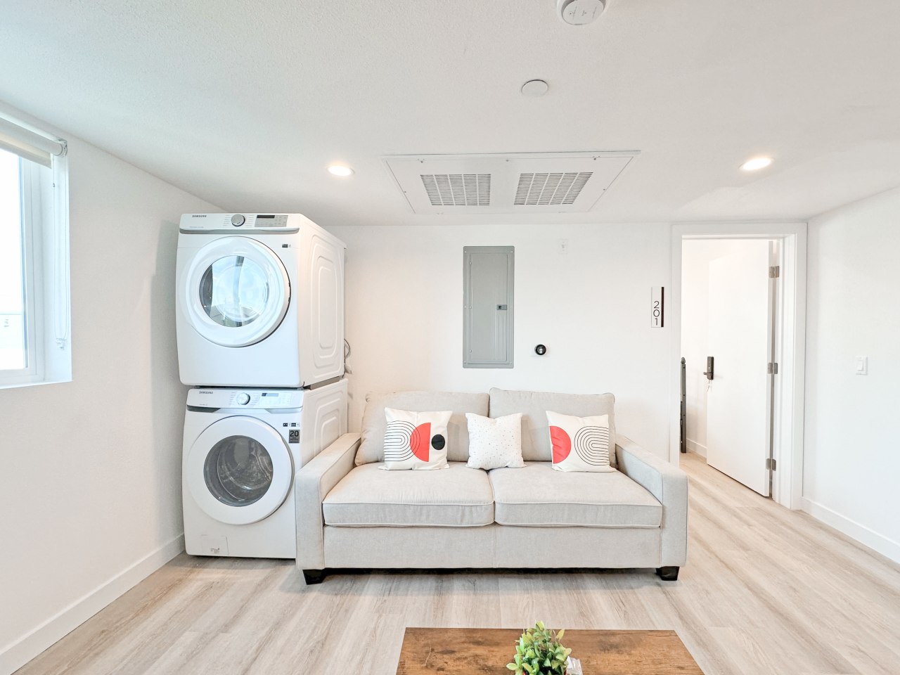 TL 1361 W 35th St - Co-Living Image 28