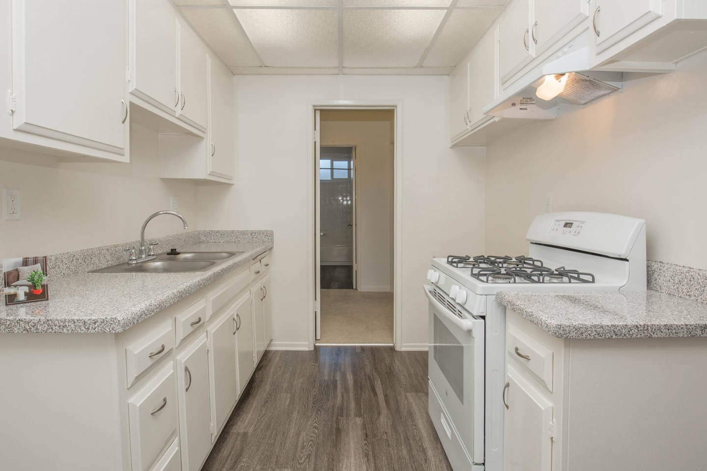 Casa Madrid Apartment Homes Image 14