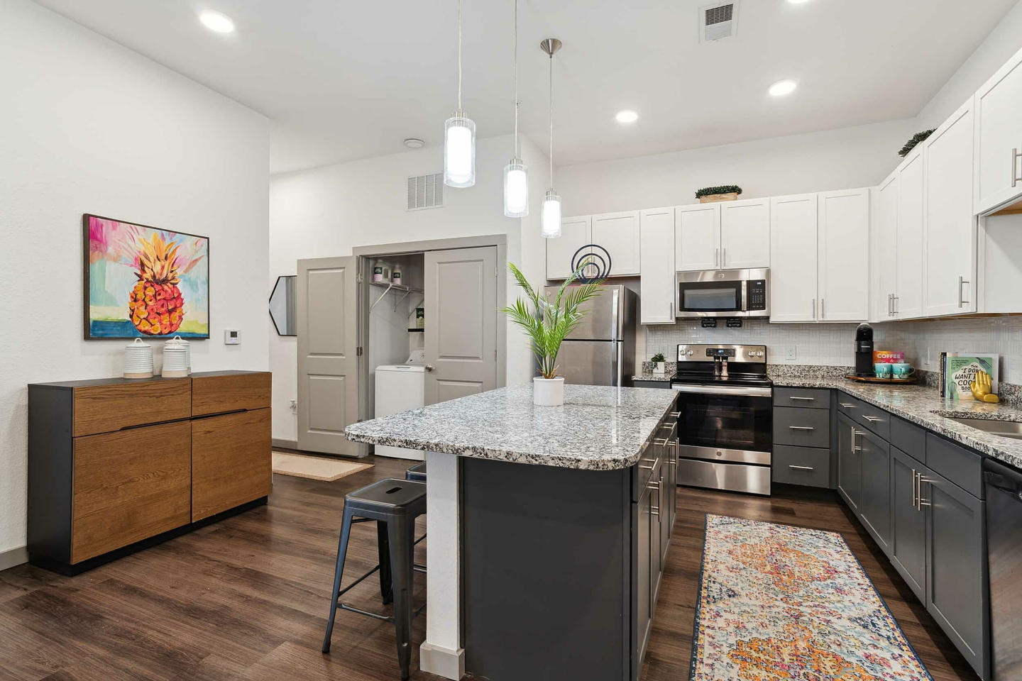 Student Housing-East Village Image 9