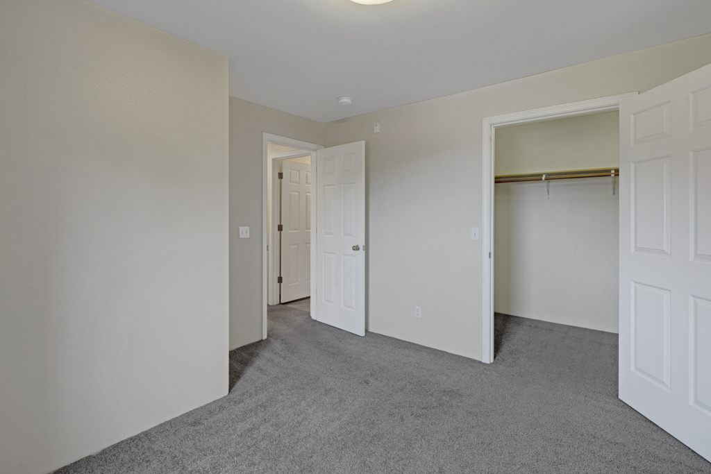 La Maisonnette Apartment Homes Image 14