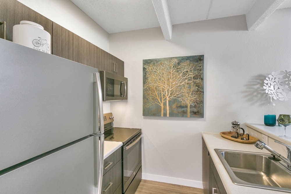 1311 Cook Image 14