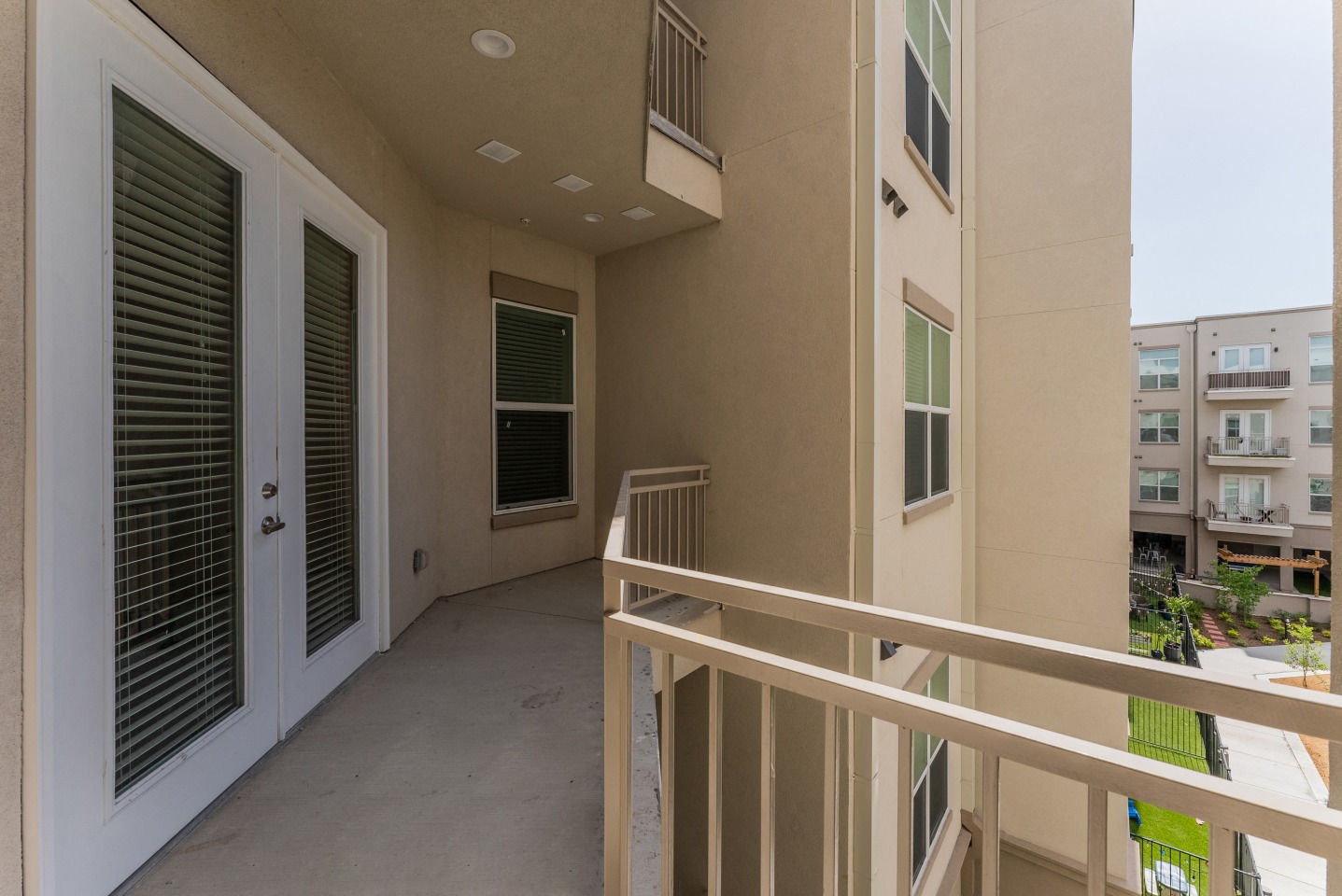 The Residences at 3000 Bardin Image 26