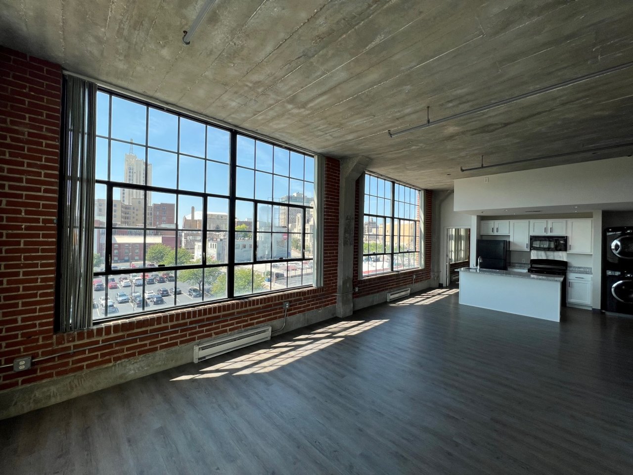 PW Shoe Lofts Apartments Image 14