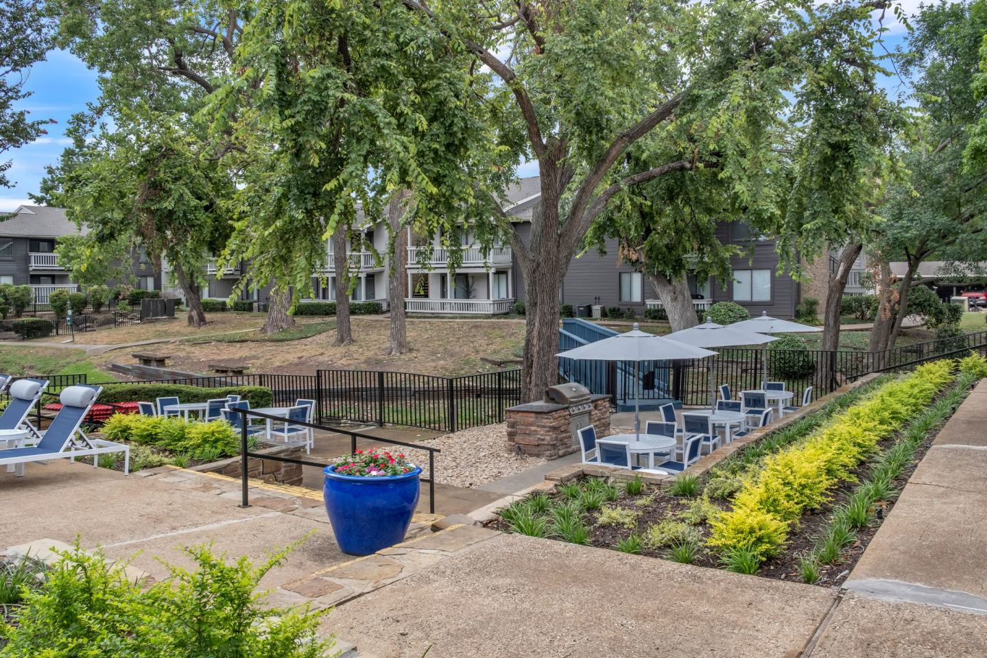 Riverwalk Apartments Image 31
