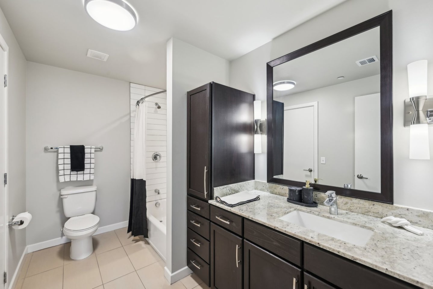The Mayflower Apartments Image 43