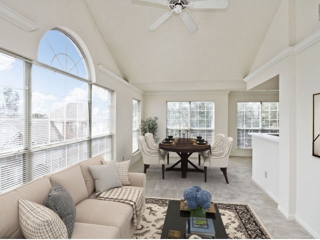 42 Magnolia Image 9