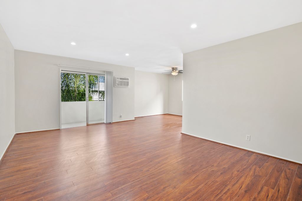 Jaclyn Terrace Image 44