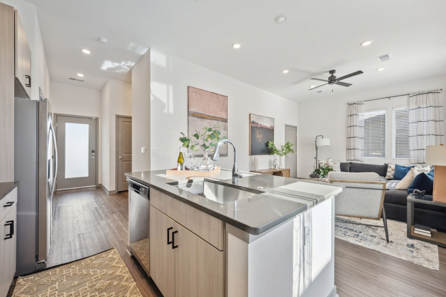 Citadel at Castle Pines Townhomes Image 17