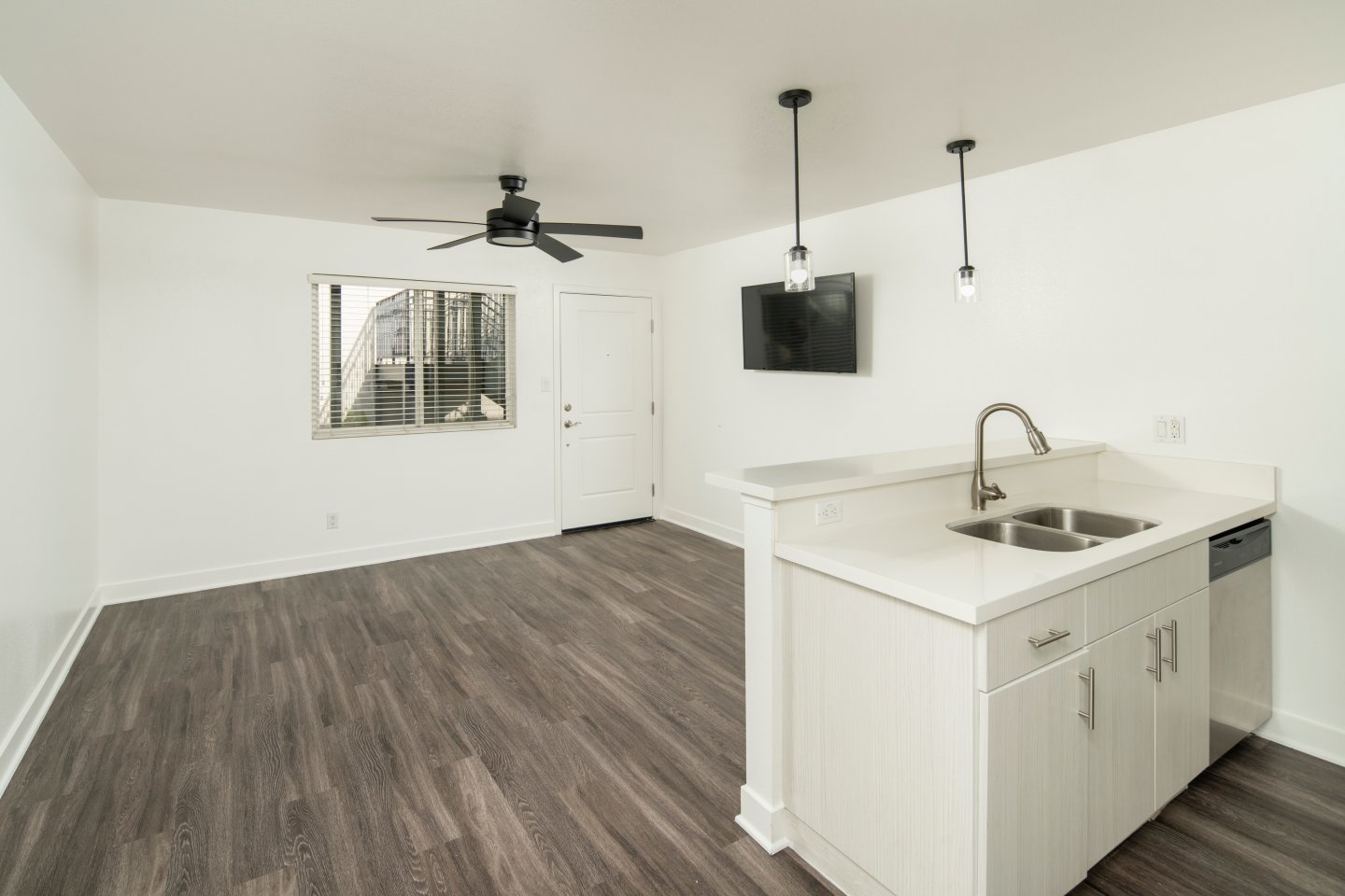 Madison Grove Image 4