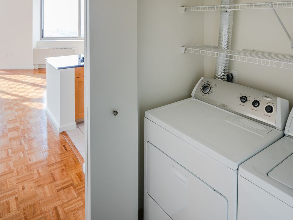 Avalon Riverview Image 8