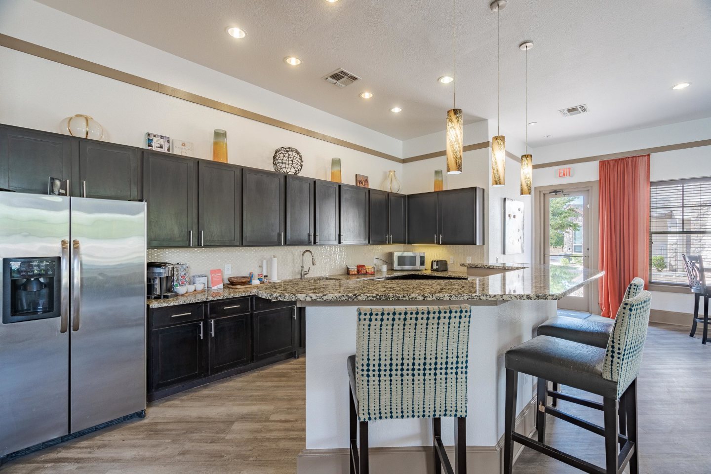 Tradewinds Apartments Image 9