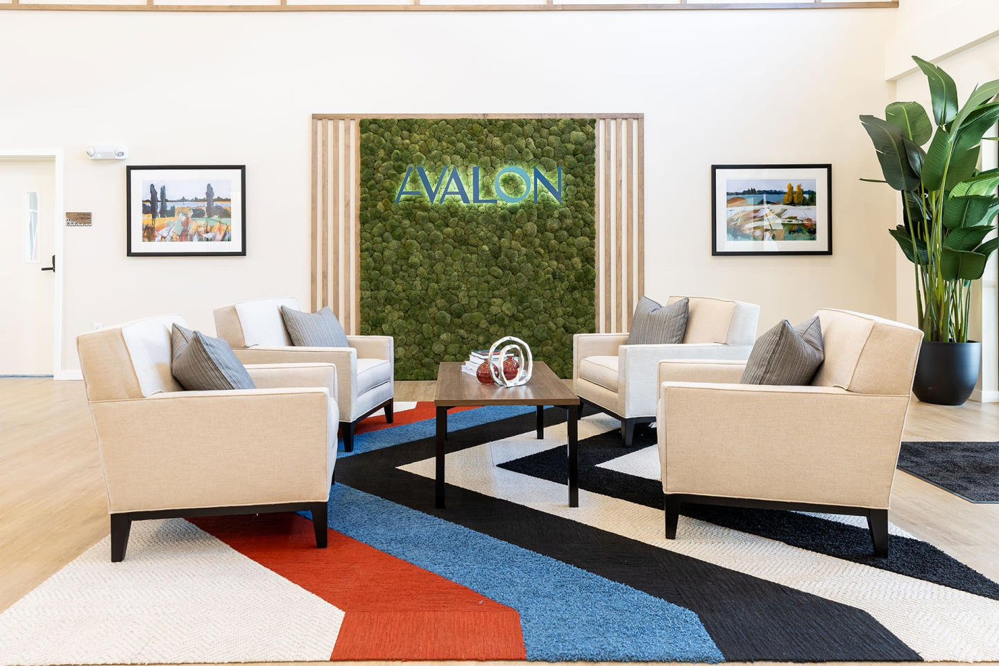 Avalon Image 32