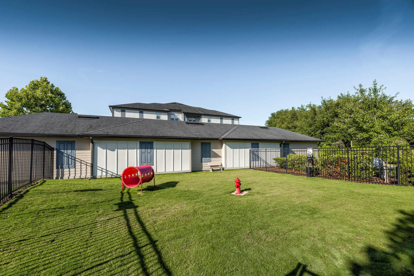 Gran Bay Apartment Homes Image 3
