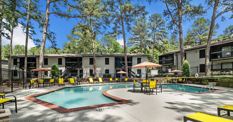 River Oaks Apartments Image 15