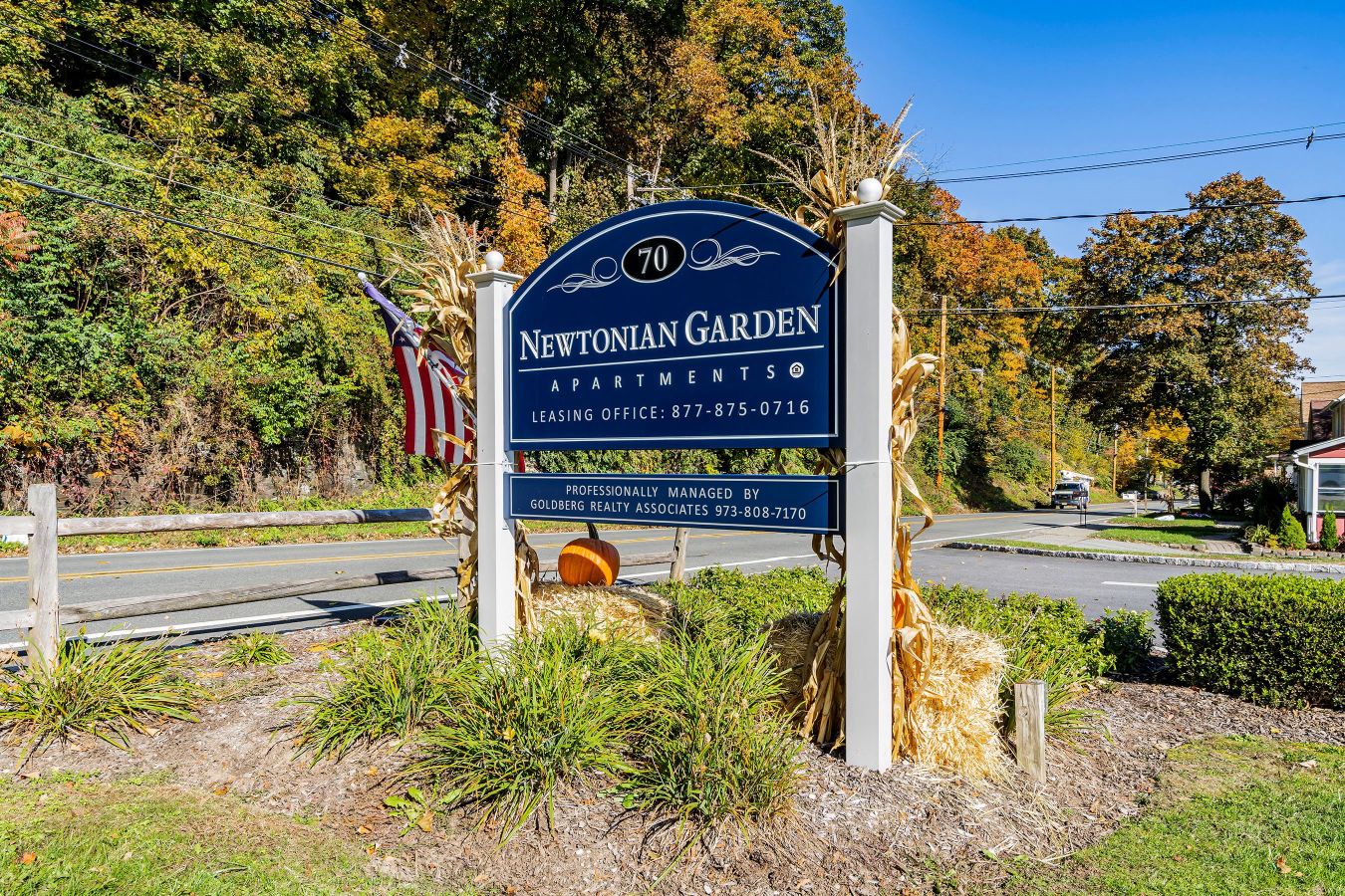 Newtonian Gardens Apartments Image 27