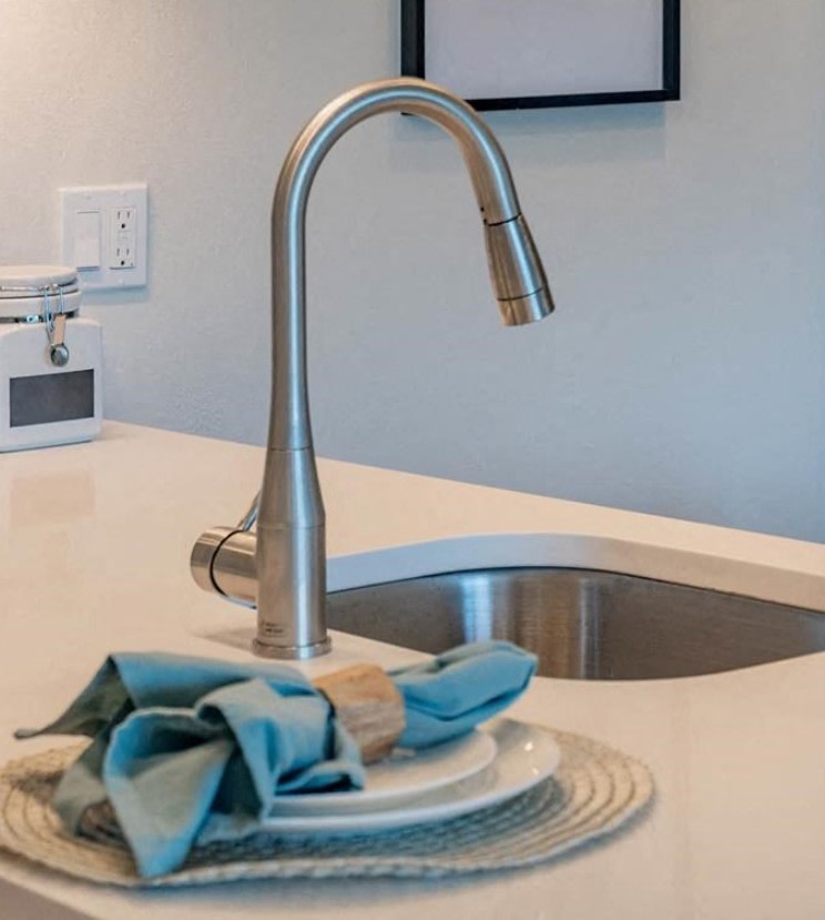 Acqua Apartments Image 17
