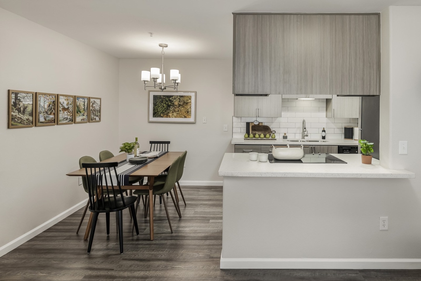 Canyon Creek Apartment Villages Image 4