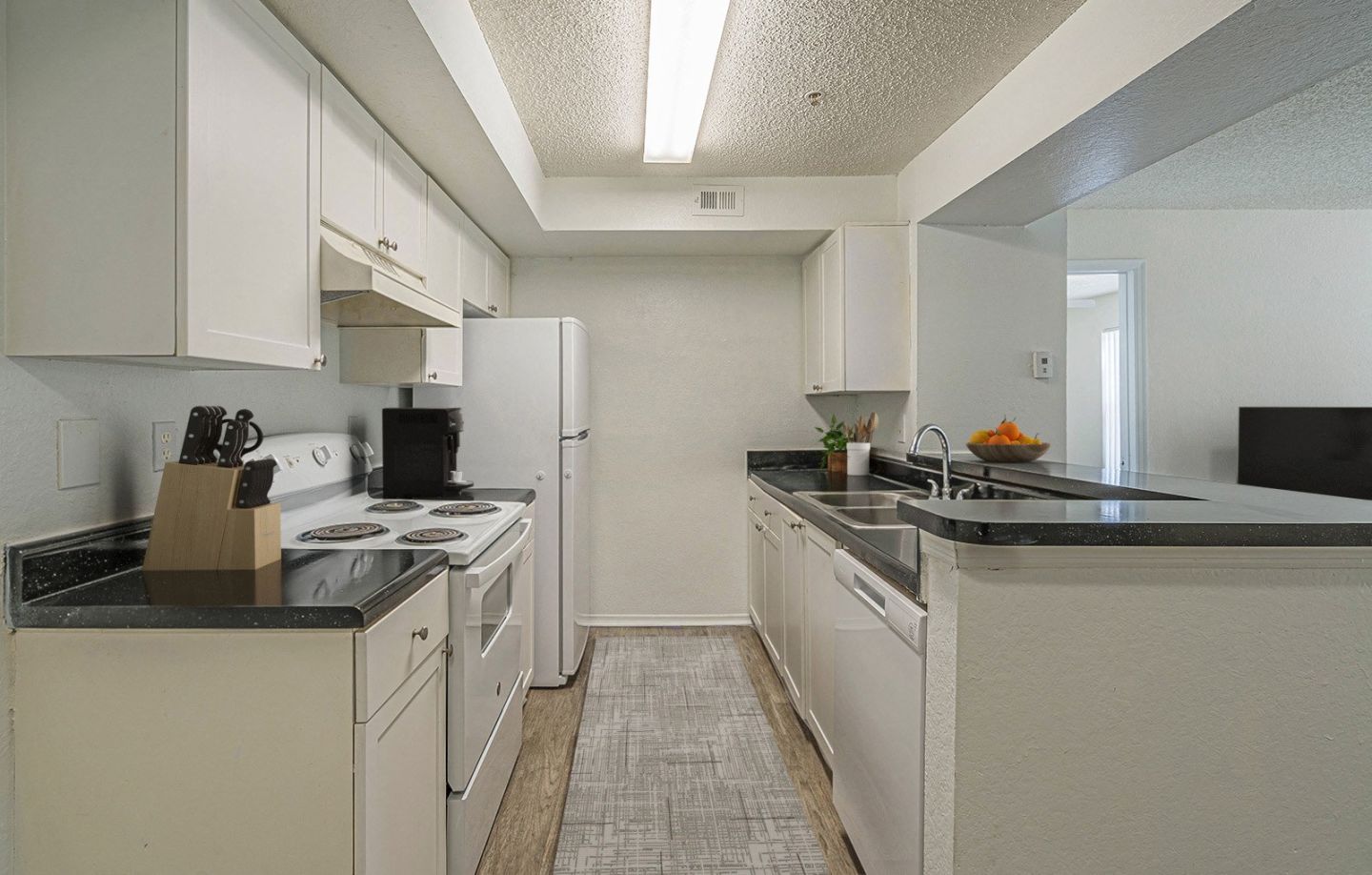 Nassau Bay Apartments - Affordable Housing Image 19