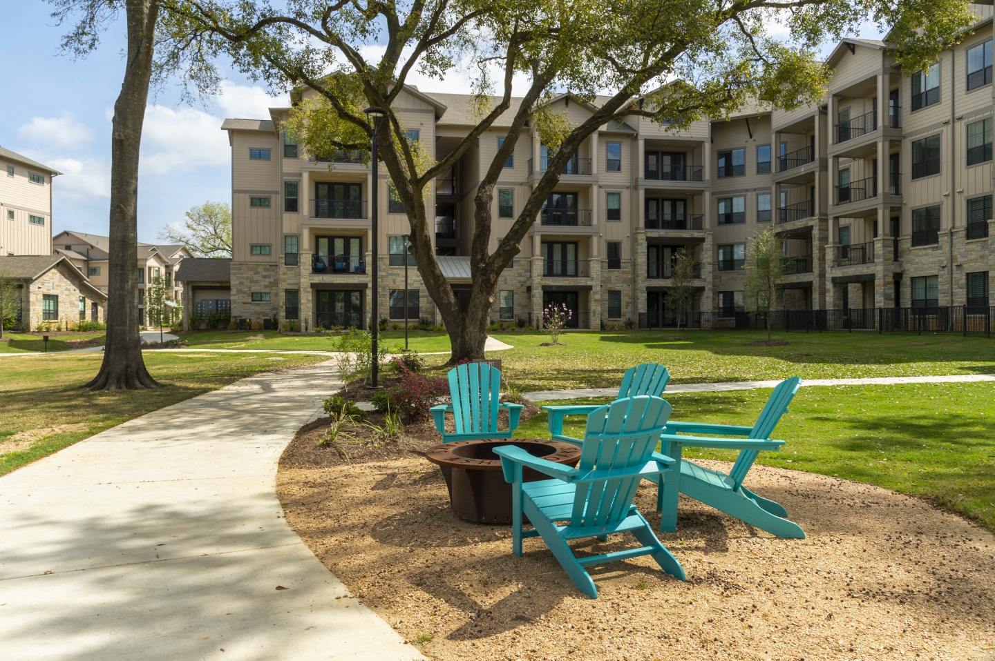 Savannah Oaks in Spring Image 6