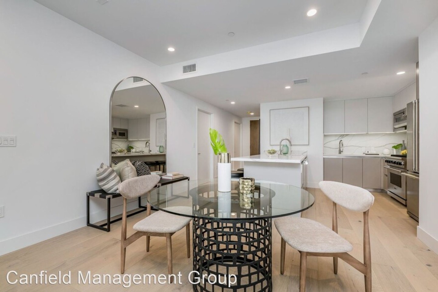 Reeves Place Image 12