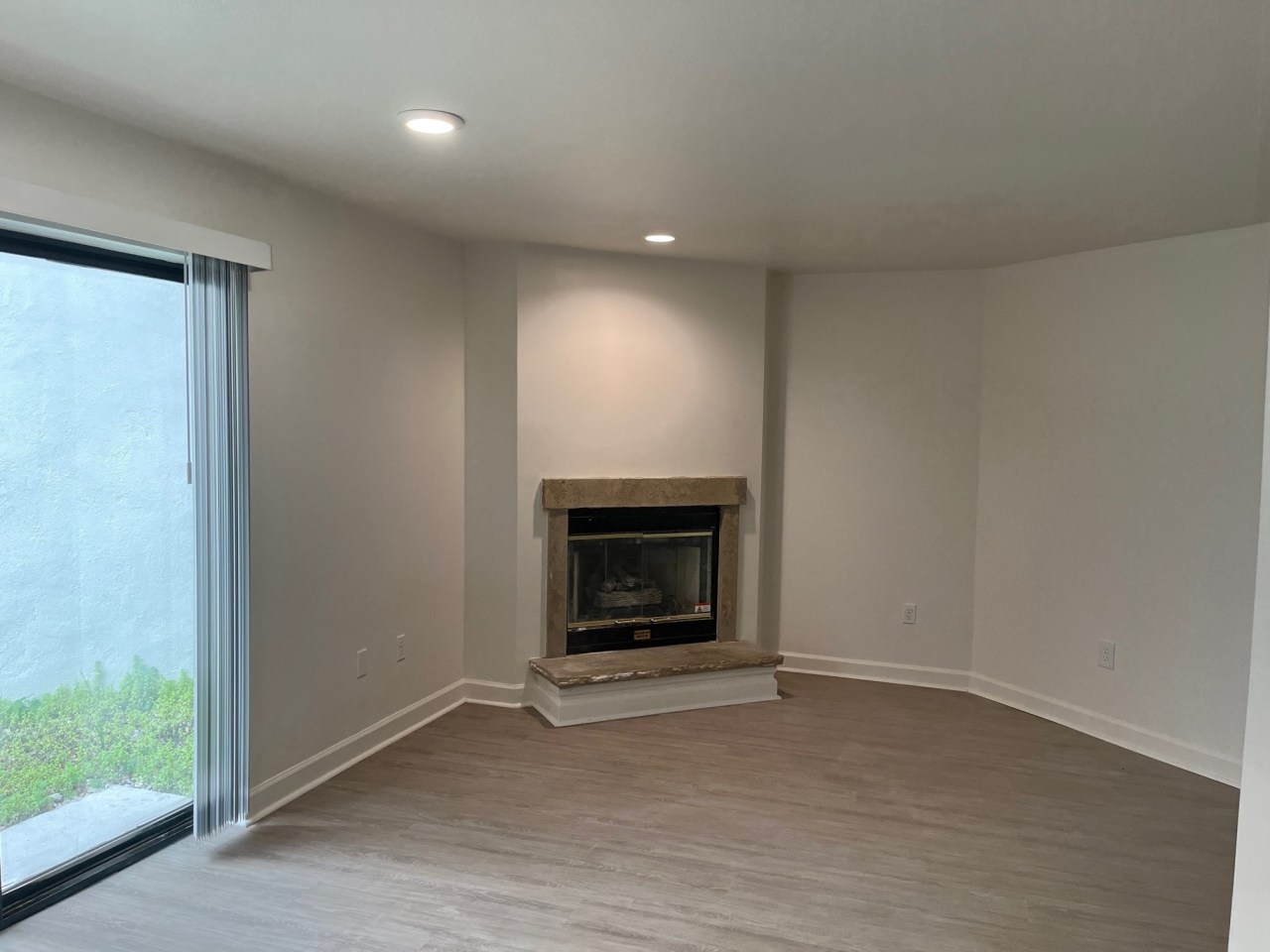 AVIA Apartments at College Boulevard Image 30
