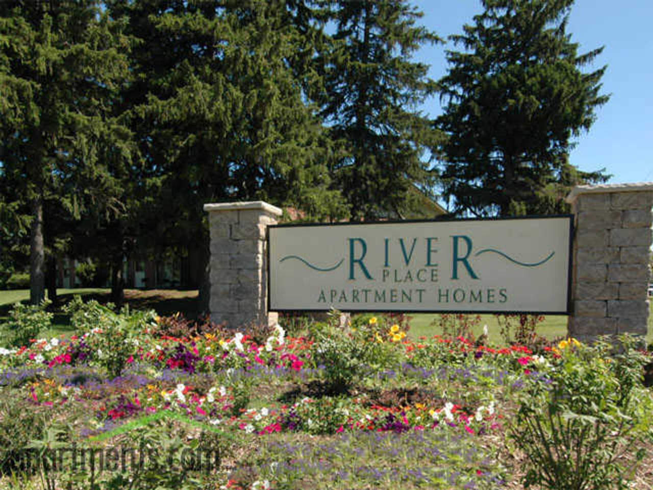River Place Apartments Image 1