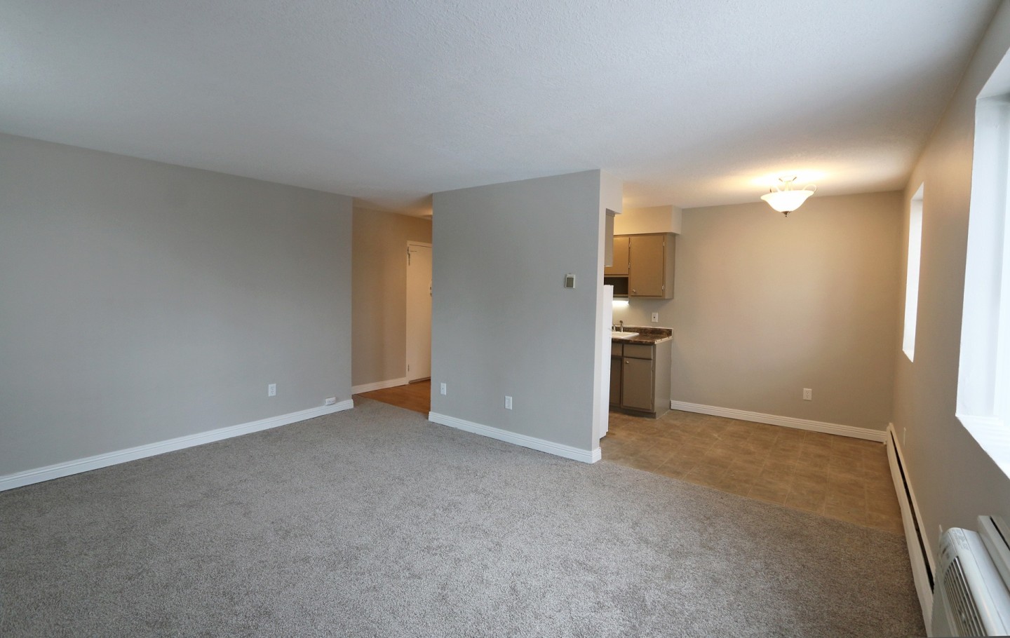 214 Place Apartments Image 12