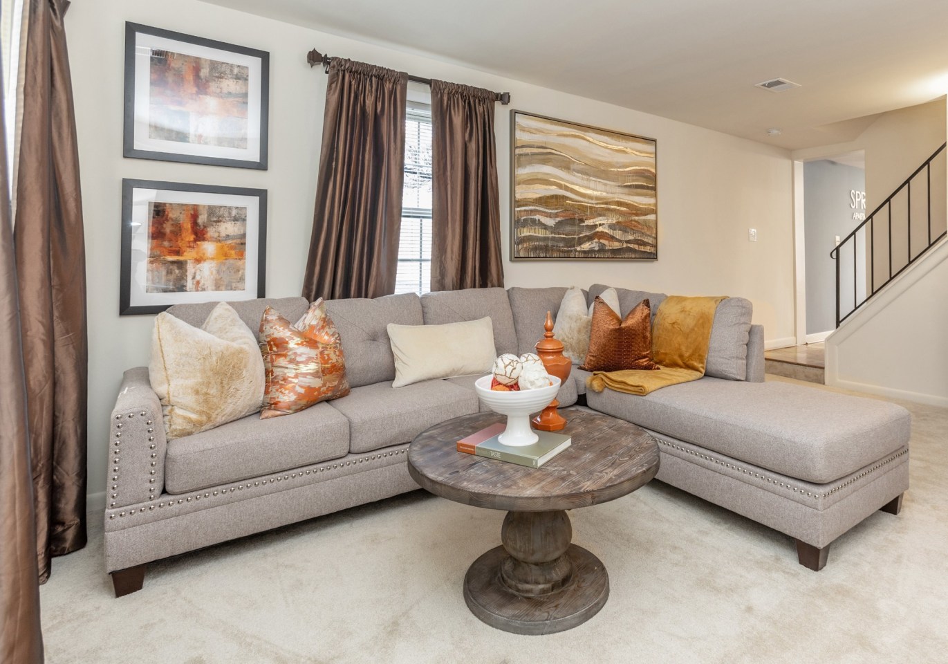 Spring Hill Apartments And Townhomes Image 2