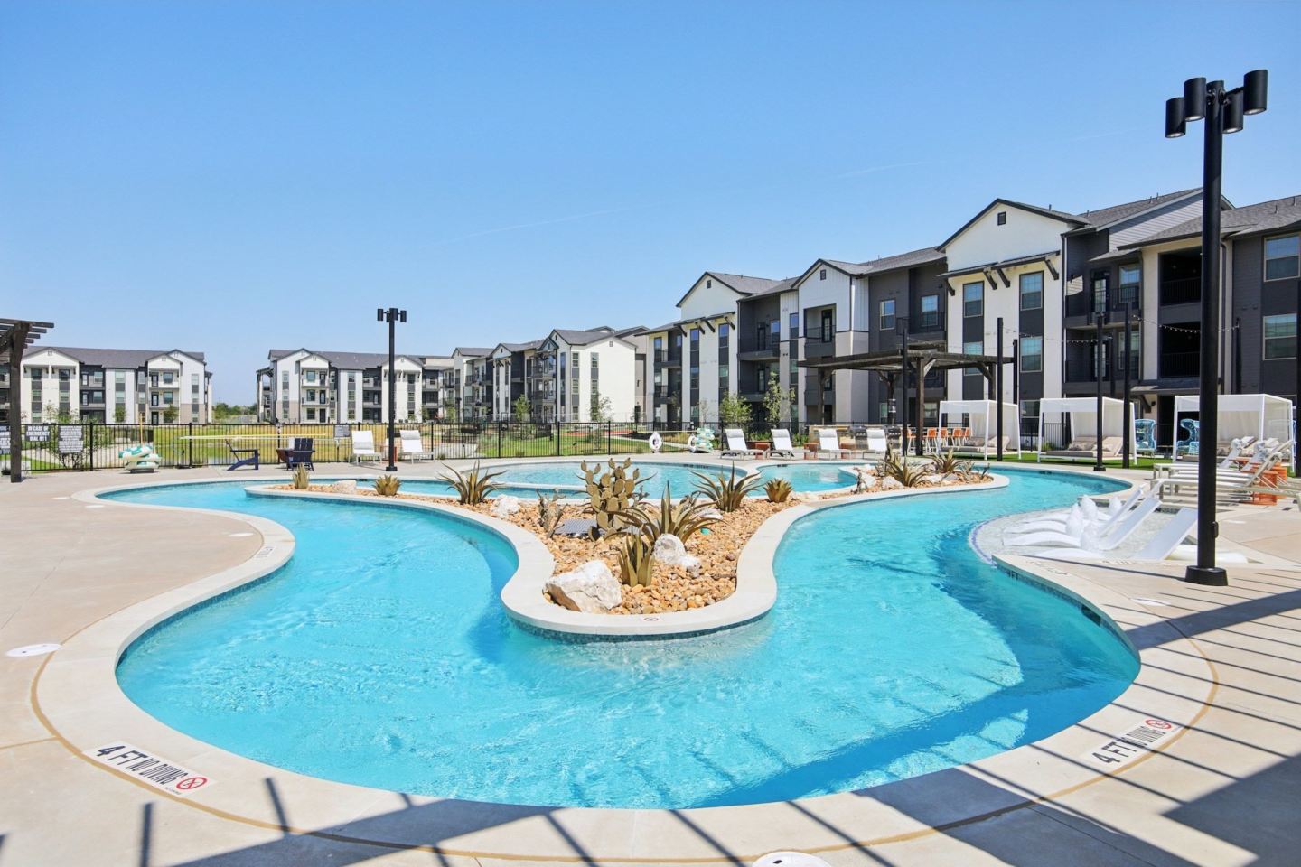 View at Manor Crossing Image 1