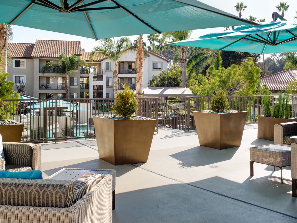 Avalon La Jolla Colony Image 30