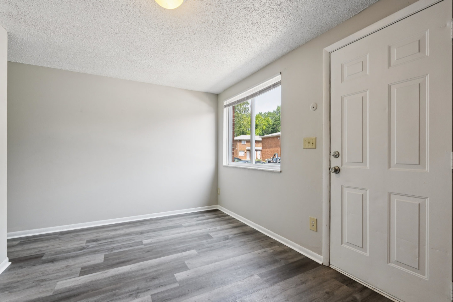 Gateway Apartment Homes Image 5