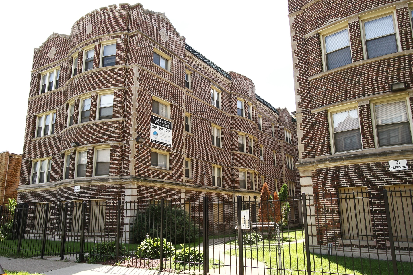 8238 S Ellis Ave Image 10
