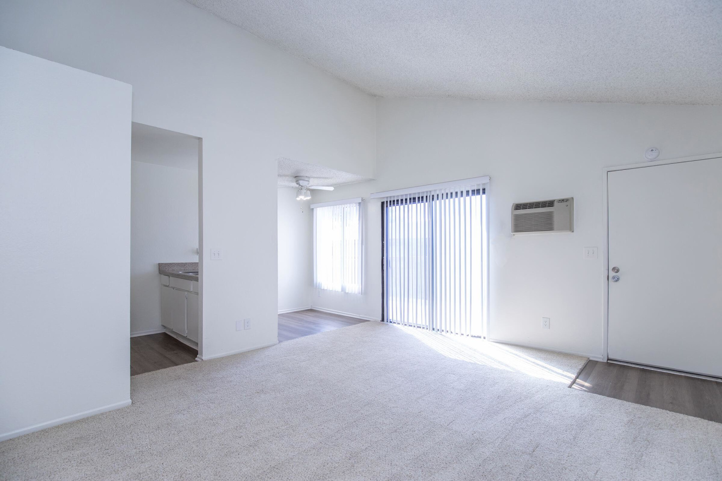 Eastwood Apartment Homes Image 15