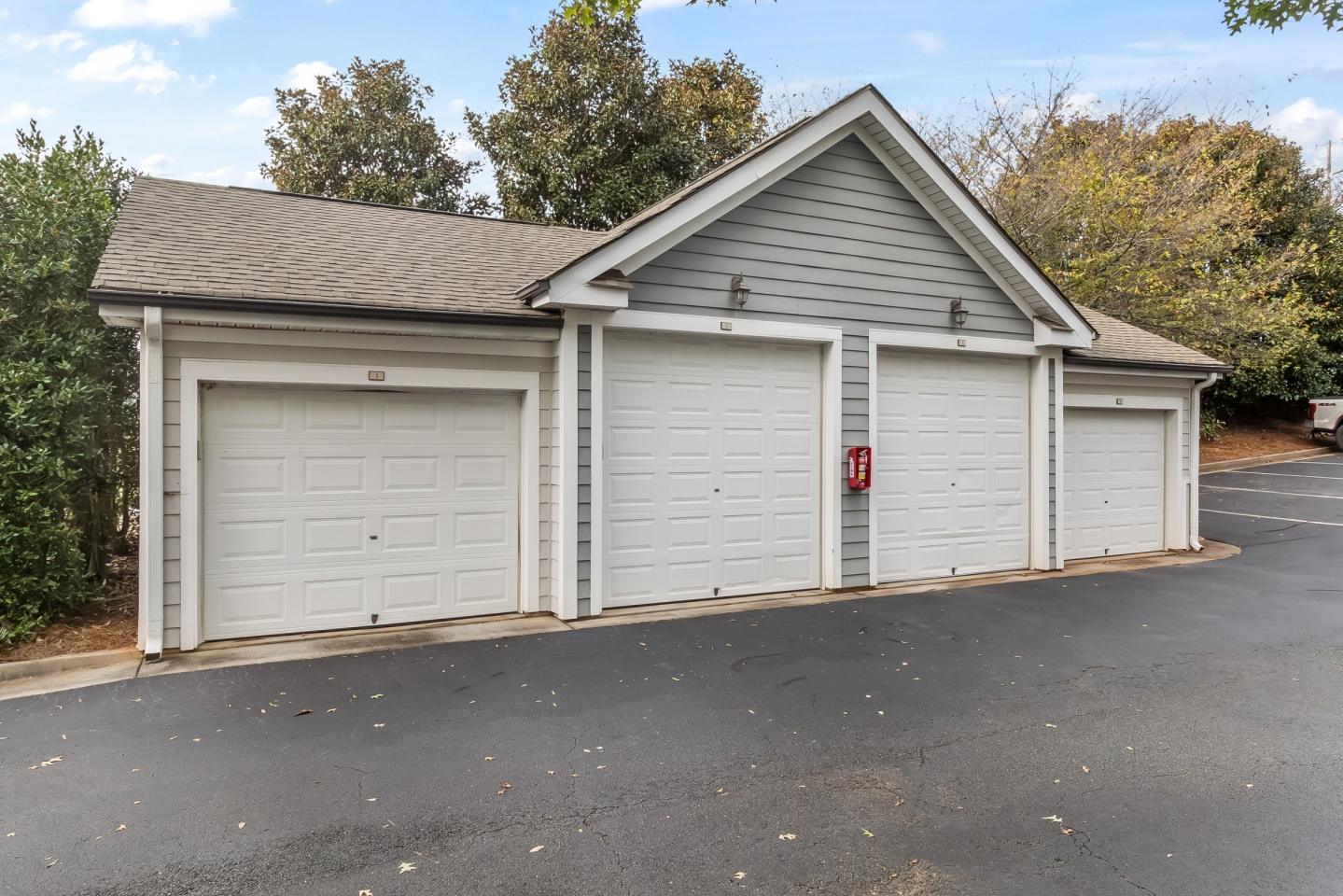 Pointe at Suwanee Station Image 8
