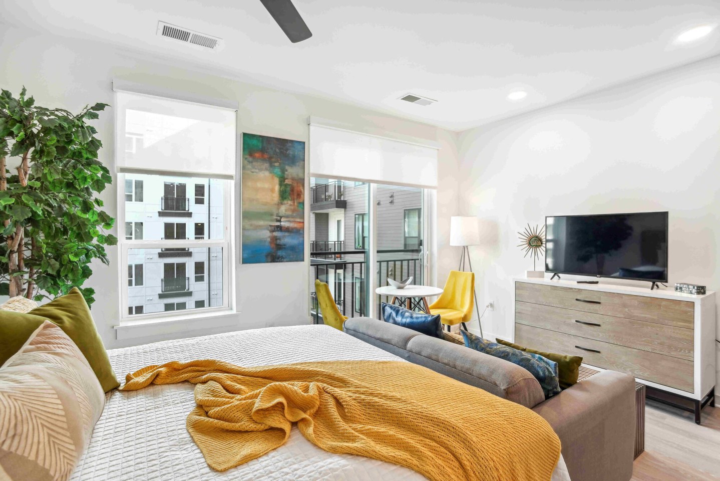 Solis Midtown Image 20