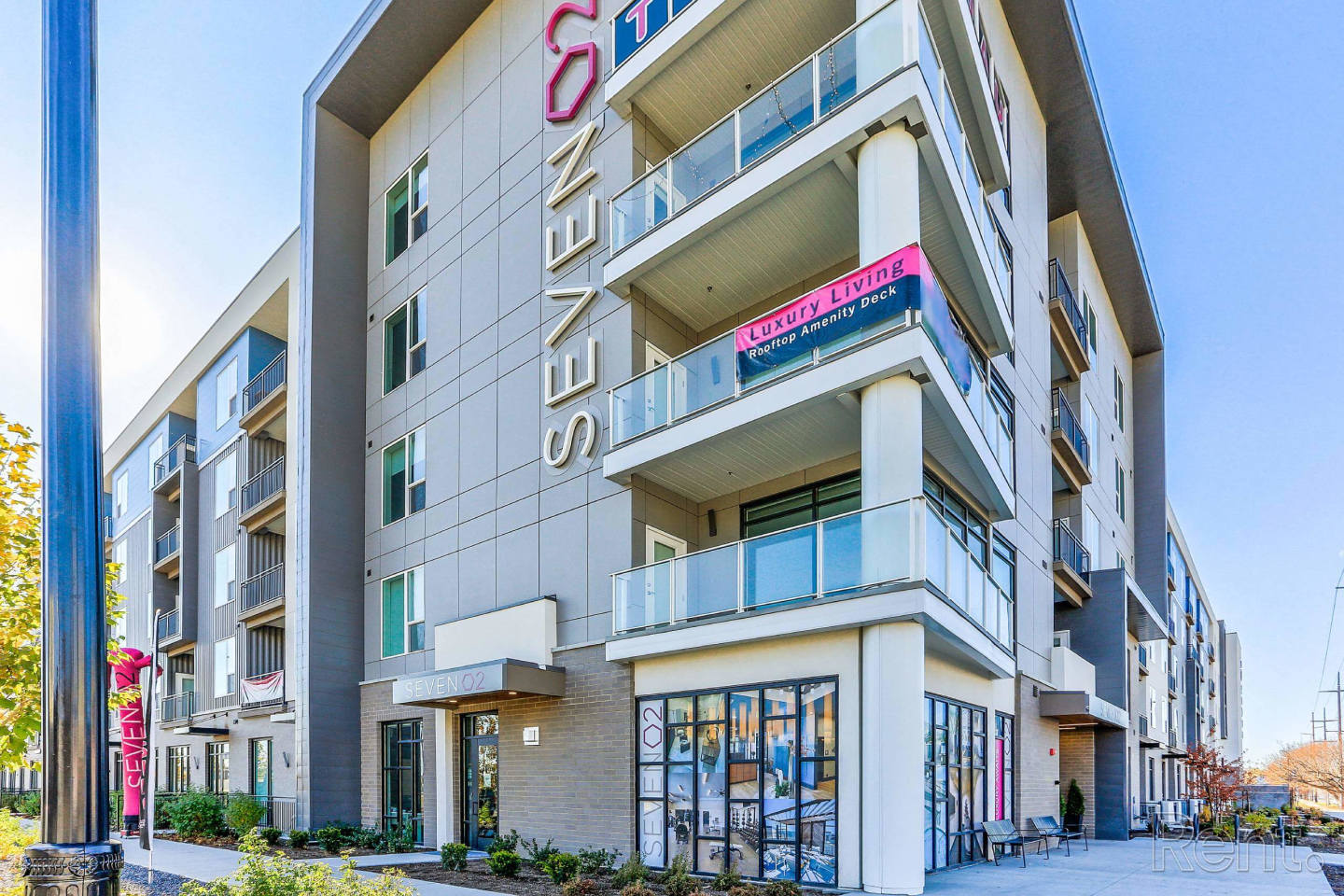 SevenO2 Main Apartments Image 2
