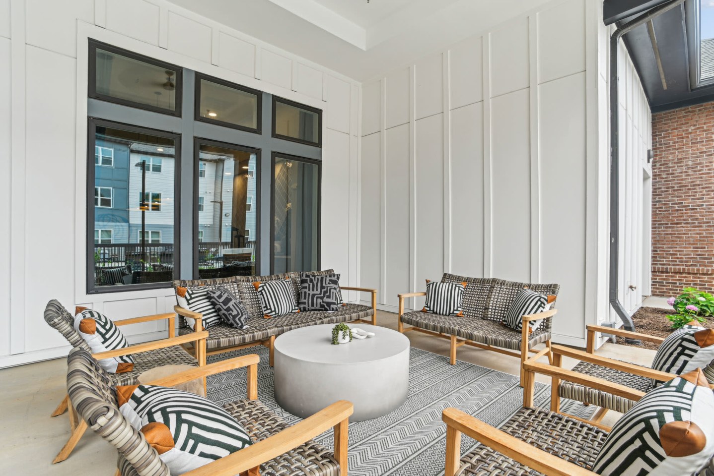 Allora Ashley Park Image 20