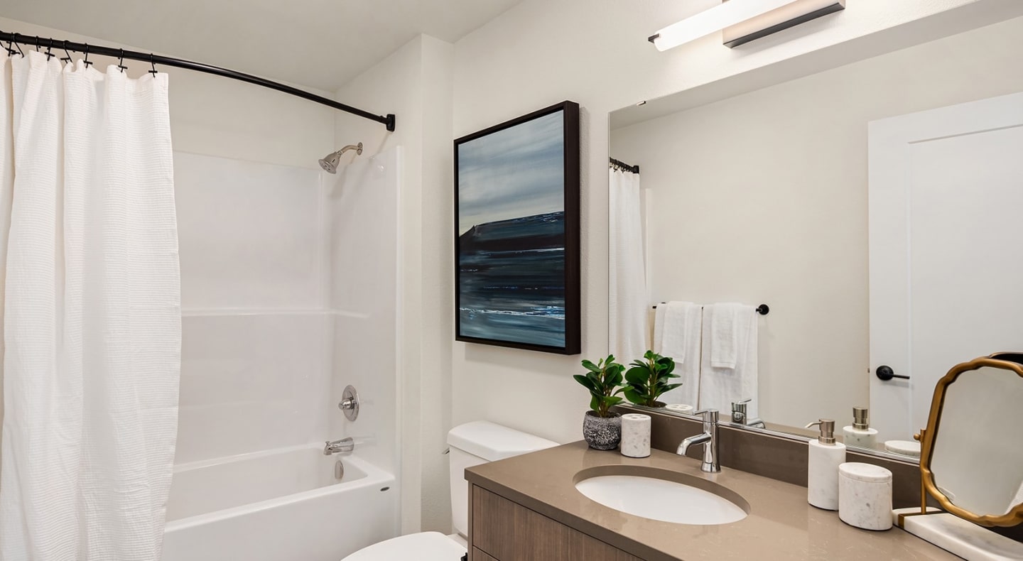 Eastrail Flats Image 17