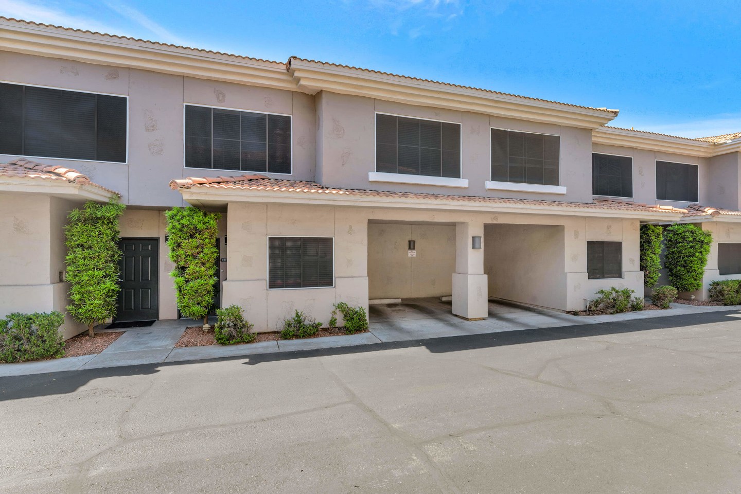 The Townhomes at Biltmore Image 29