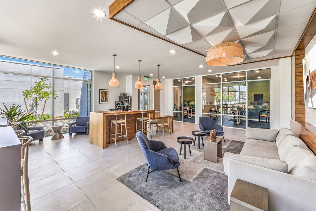 Ariva Luxury Residences Image 14