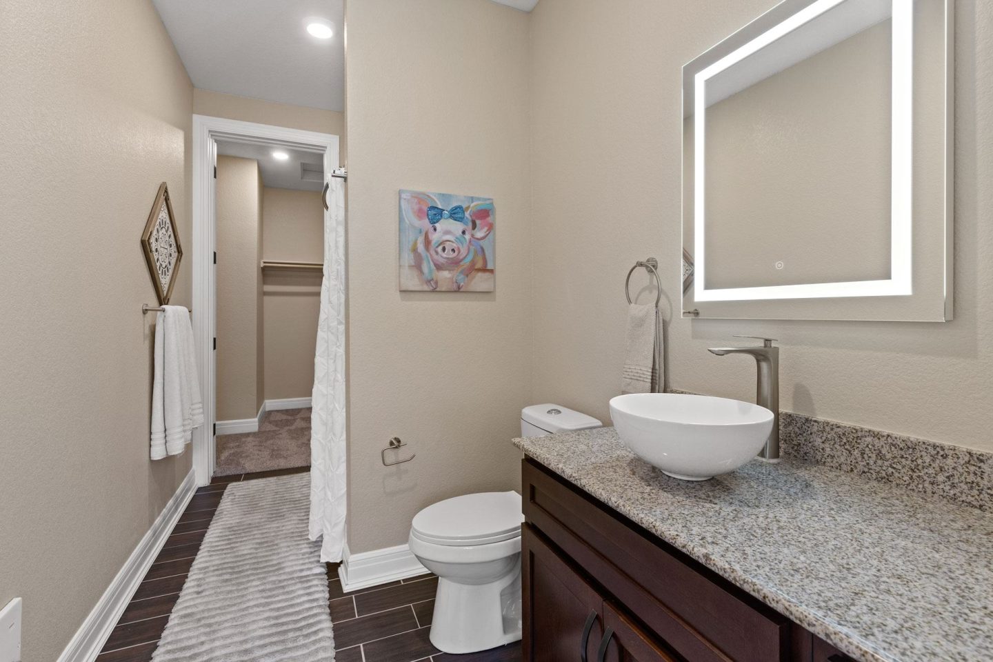 Johnstown Plaza Apartments Image 9