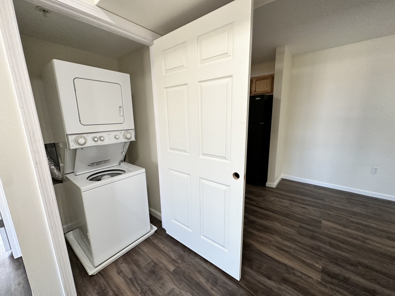 Redstone Apartments Image 17