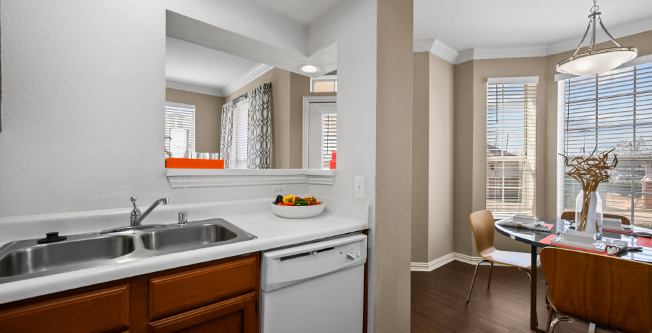 The Lanesborough Apartments Image 43